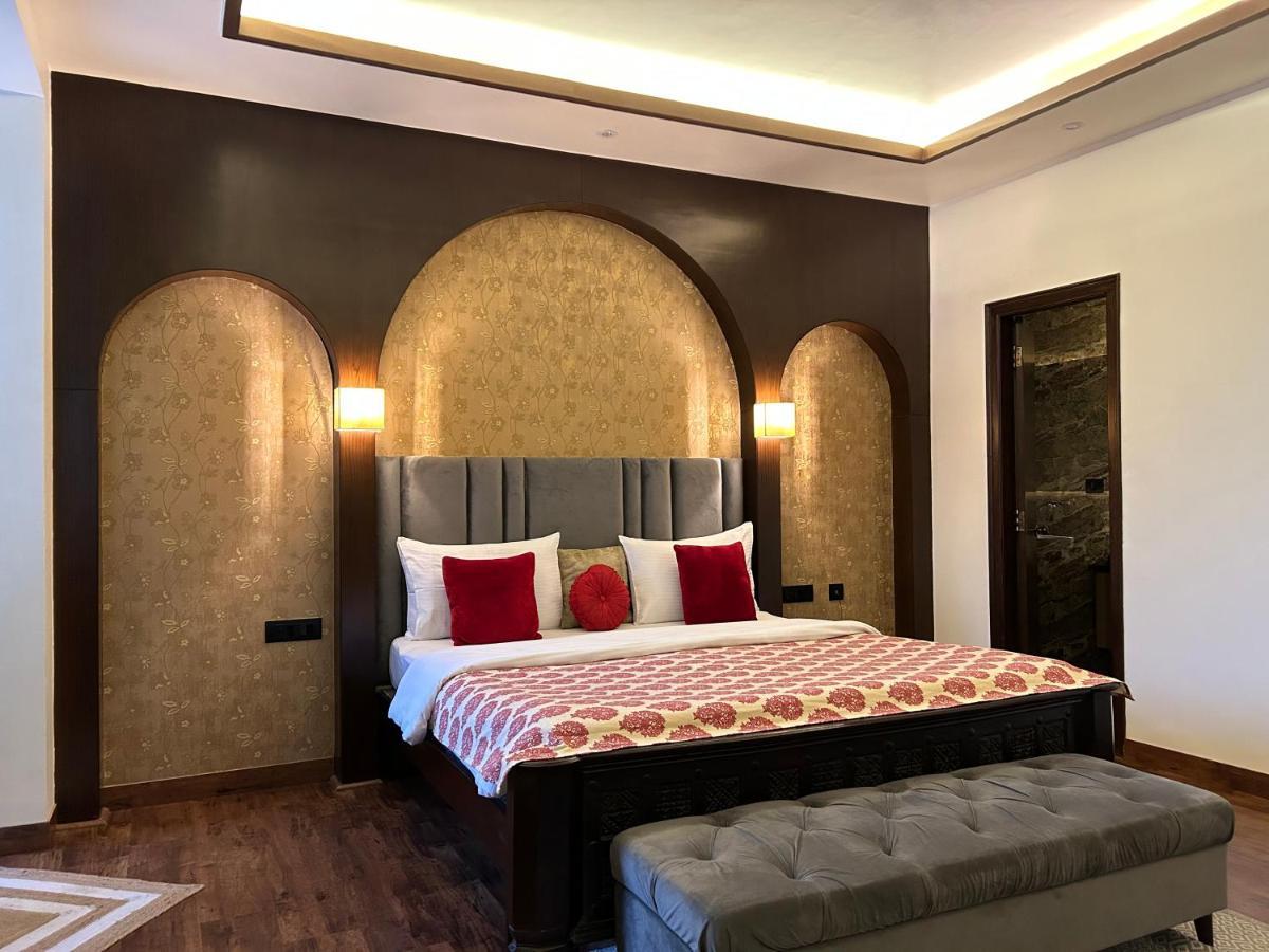 The Gulmohar Mansion - Boutique Stay In Jaipur Exteriör bild